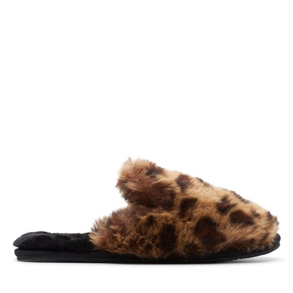 clarks leopard print slippers